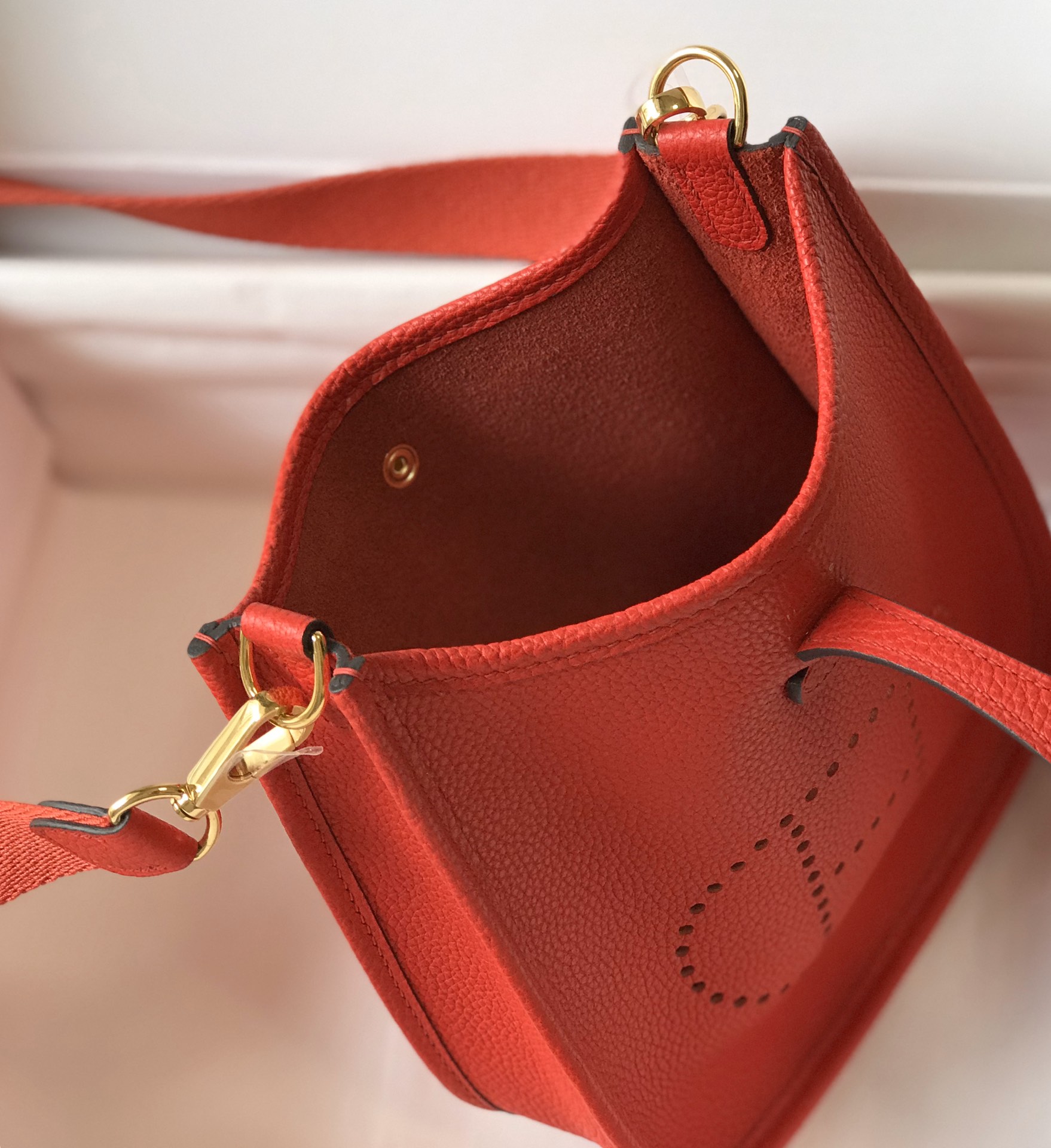 Hermes Evelyne 16 Amazone TPM Shoulder Bag In Red Clemence Leather